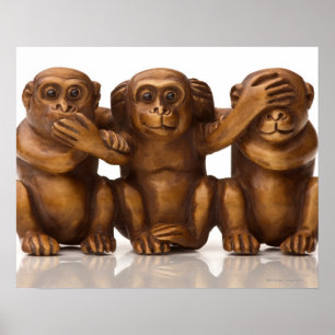 Affiche Carving of three wooden monkeys