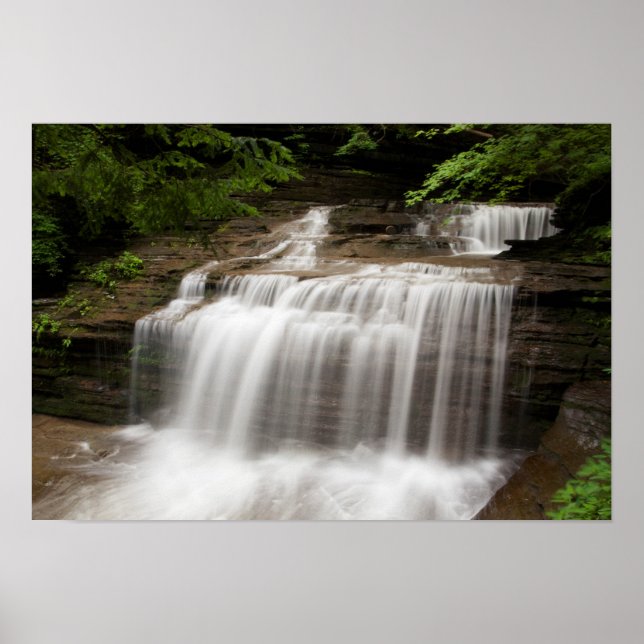 Affiche Cascade dans Buttermilk Falls State Park, New York (Devant)