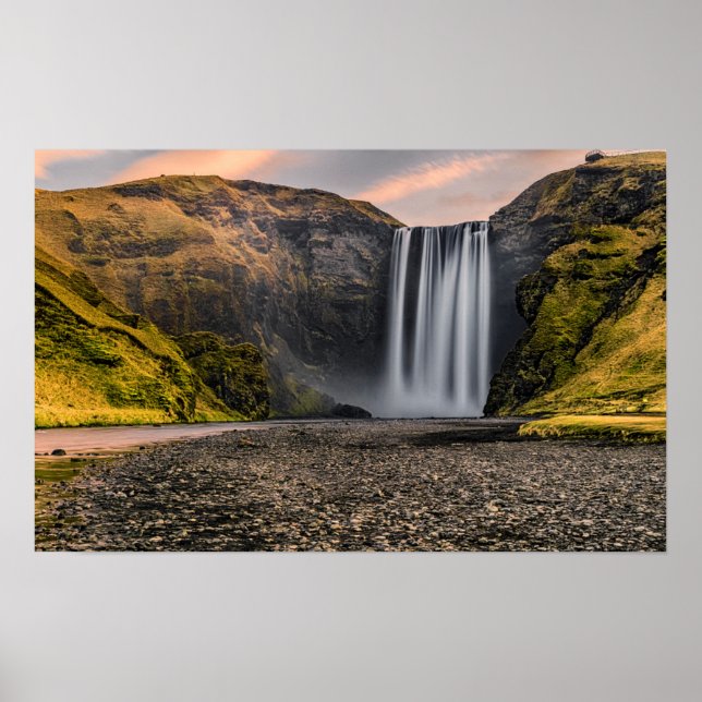 Affiche Cascade de Skogafoss au lever du soleil du matin (Devant)
