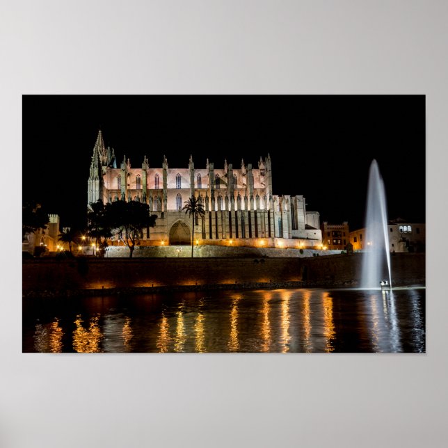 Affiche Cathedral of Palma de Mallorca at night - Spain (Devant)