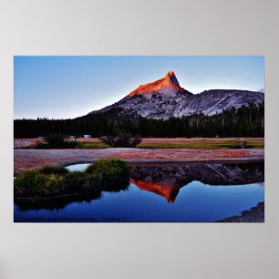 Affiche Cathedral Peak, Tuvolume Meadows, Yosemite, CA.
