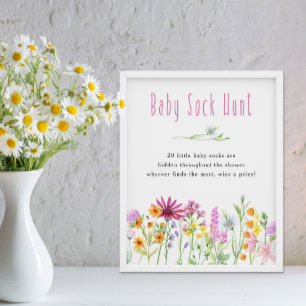 Affiche Chasse aux chaussettes de bébé dans une prairie de
