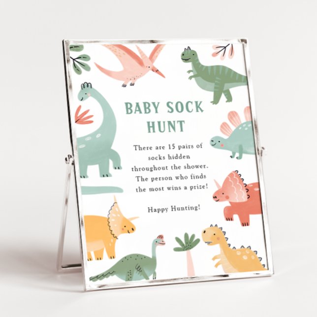 Affiche Chasse aux chos de dinosaures (Dinosaur Baby Sock Hunt Game Sign Poster by Painted Paperie)