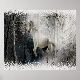 Affiche Cheval D'Hiver Blanc En Forêt De Montagne