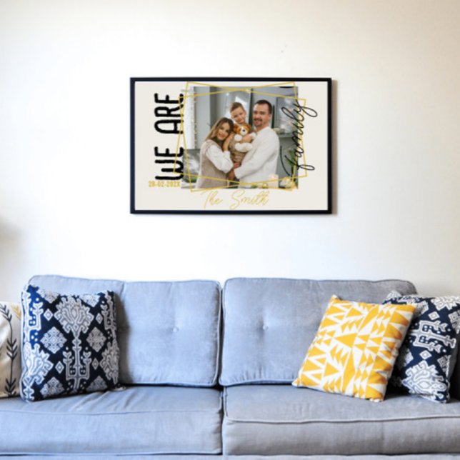 Affiche Chic Monogrammed Moderne Nous sommes famille Photo (Créateur téléchargé)