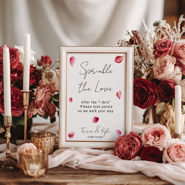 Affiche Chic Saupoudrer l'amour Pétale Toss Envoyer Mariag (Chic Sprinkle the Love Petal Toss Send Off Wedding Poster)