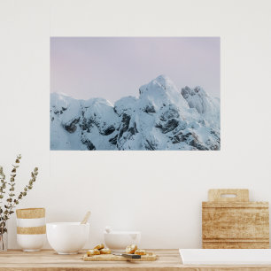 Affiche Ciel nuageux au coucher du soleil sur la montagne