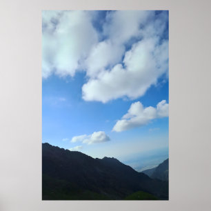 Affiche Cimes des Carpates sous un ciel bleu – Photographi