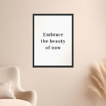 Affiche Citation motivationnelle Embrassez la beauté de ma<br><div class="desc">**Présentez notre affiche de motivation "Embrace the Beauty of Now" : Inspire the Present Moment** Élever votre espace avec notre affiche de motivation captivante "Embrace the Beauty of Now". Cette magnifique oeuvre d'art décore non seulement votre environnement, mais sert également de rappel quotidien pour embrasser la beauté du moment présent...</div>