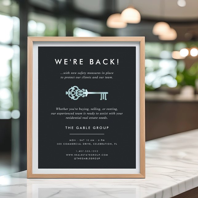 Affiche Clé vintage | Réouverture de l'entreprise immobili (Créateur téléchargé)