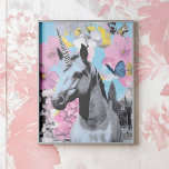 Affiche Collage Art Pop Rose et Unicorne Bleu<br><div class="desc">Ajoutez une touche de fantaisie à votre espace grâce à cette affiche esthétique coquette qui présente une licorne majestueuse sur fond de rêve de rose pastel et de fleurs. Le collage rétro combine une créature magique avec des éléments artistiques audacieux, créant un visuel enchanteur. Parfait pour ajouter un charme ludique...</div>