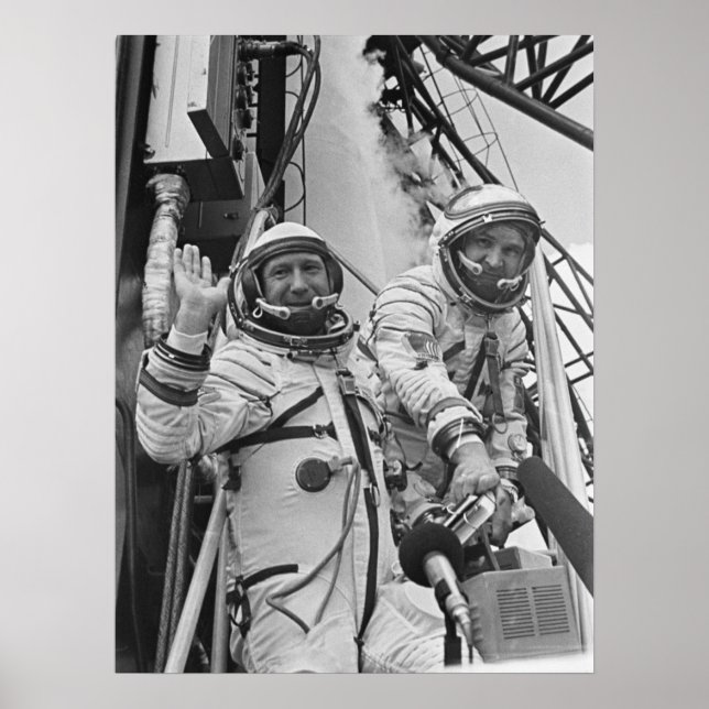 Affiche Cosmonautes pour le projet d'essai Apollo-Soyouz (Devant)