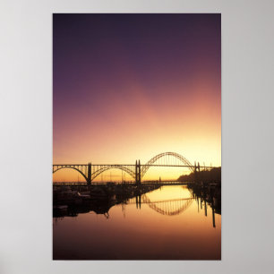 Affiche Coucher de soleil derrière le pont de Newport, Ore