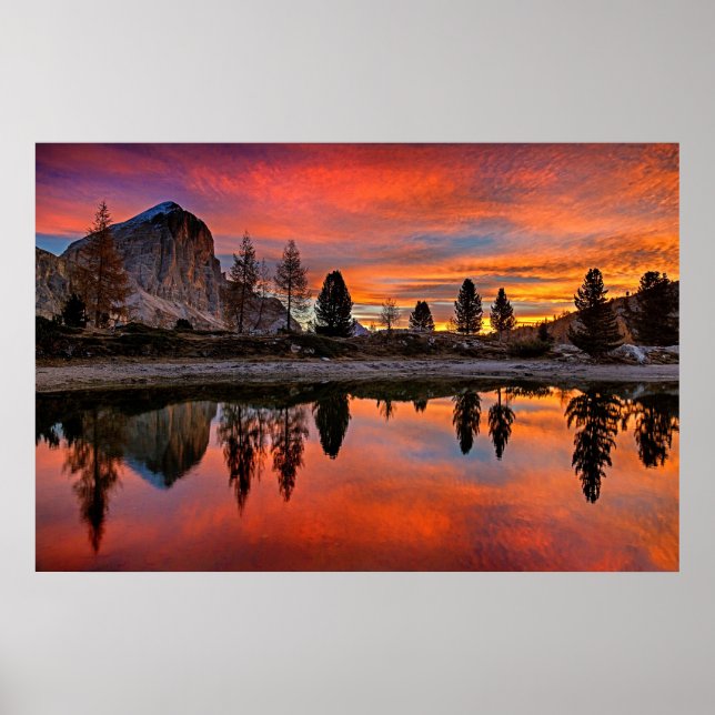 Affiche Coucher de soleil du lac enchanté (Devant)