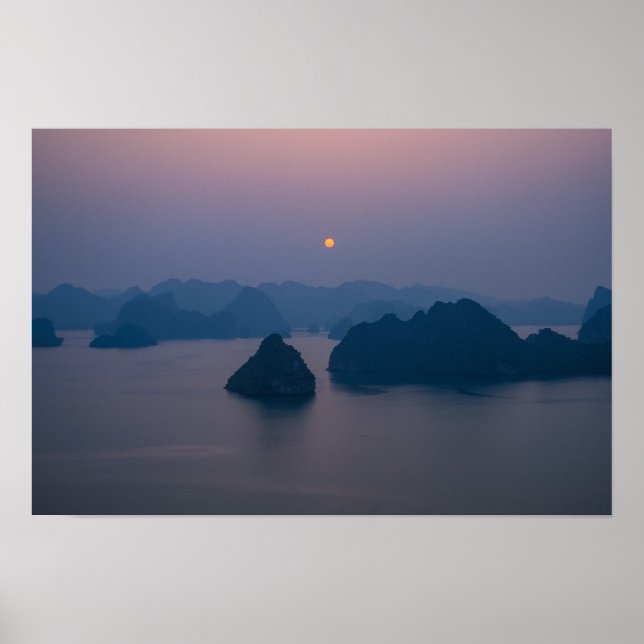 Affiche Coucher de soleil sur la baie d'Halong - Vietnam,  (Devant)