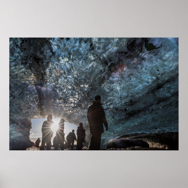 Affiche Coup De Soleil Sur Les Gens Dans La Grotte De Glac (Devant)
