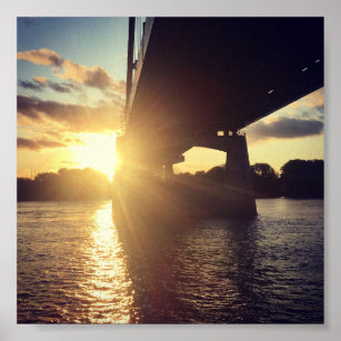 Affiche croisière au coucher du soleil sur le fleuve missi