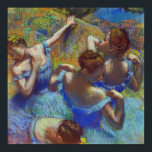 Affiche Danseurs en bleu, Edgar Degas<br><div class="desc">Edgar Degas (19 juillet 1834 - 27 septembre 1917) est un artiste français célèbre pour ses dessins pastel et ses peintures à l'huile de ballerines. Degas a également produit des sculptures, des estampes et des dessins en bronze. Degas est particulièrement identifié au sujet de la danse; plus de la moitié...</div>