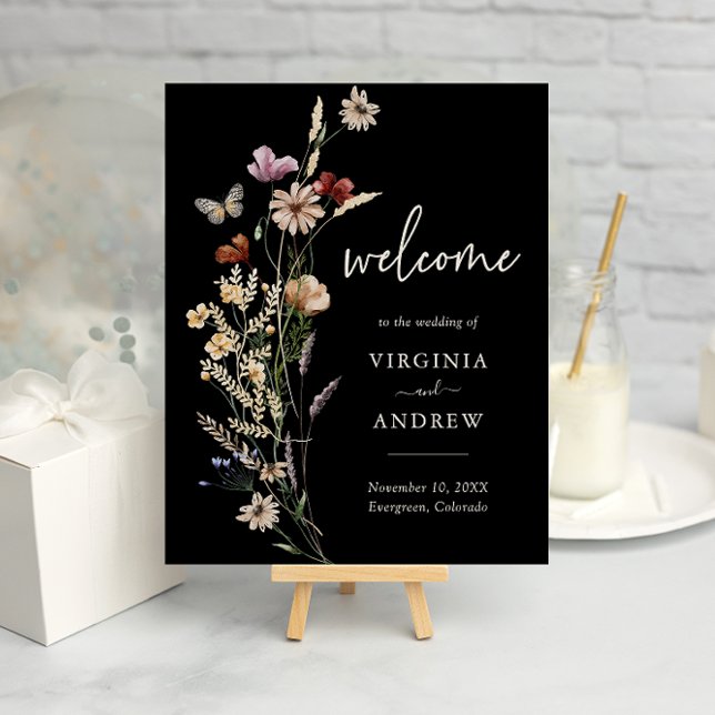 Affiche de bienvenue de mariage bohème noir (Black Boho Watercolor Floral Welcome Wedding Poster with Butterfly by Painted Paperie
)