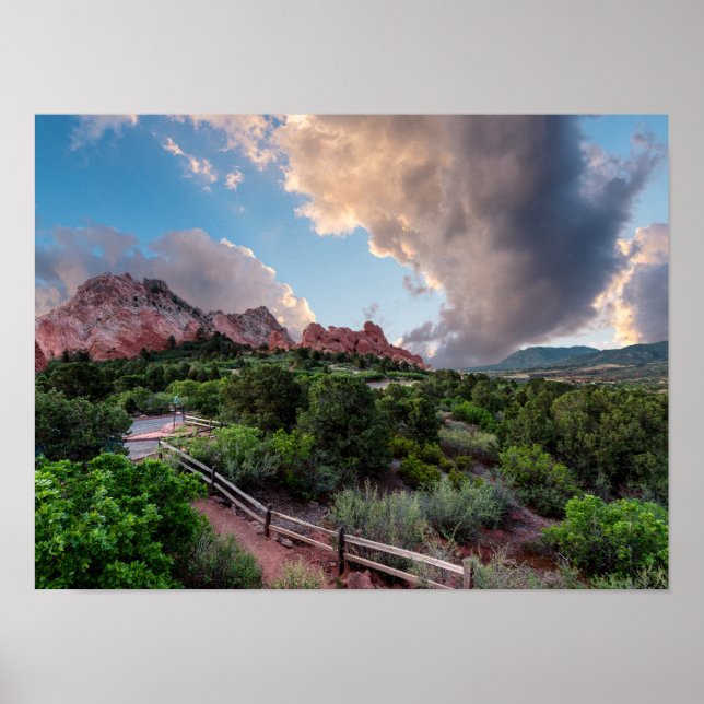 Affiche de lever de soleil sur le géant endormi du (Devant)