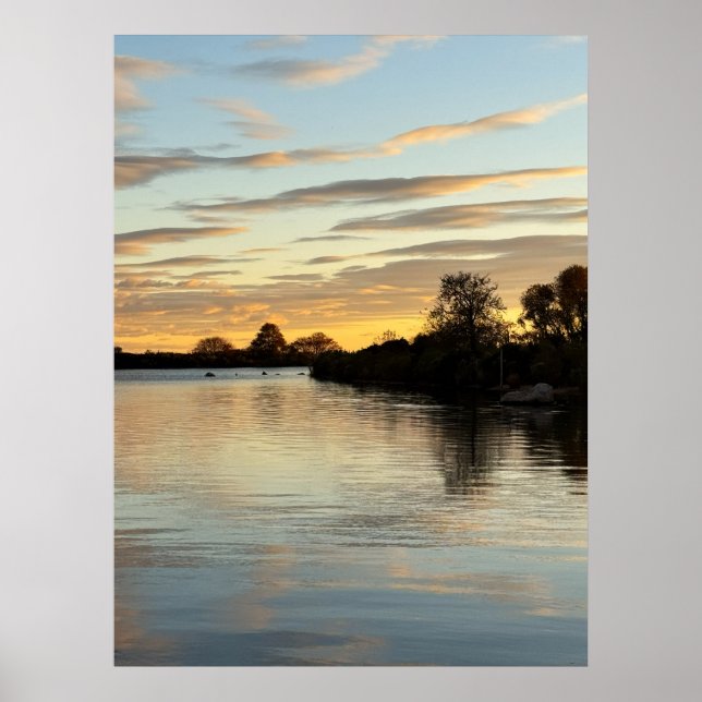 Affiche de photo de coucher de soleil sur l'étang (Devant)