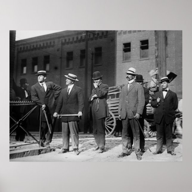 Affiche Délégués les mieux habillés (Devant)