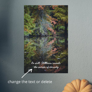 Affiche Des arbres colorés qui réfléchissent sur l'eau cal