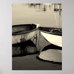 Affiche Deux bateaux à la dérive sur la côte de la Nouvell