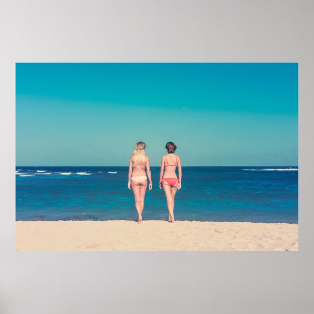 AFFICHE DEUX FEMMES PORTANT DU BIKINI SUR LE BORD (Devant)