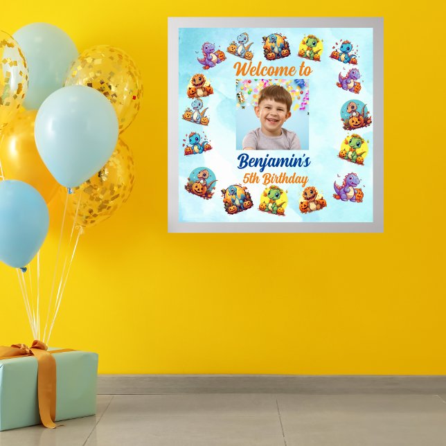 Affiche Dinosaure de bébé éffrayant Thème Anniversaire de  (Créateur téléchargé)