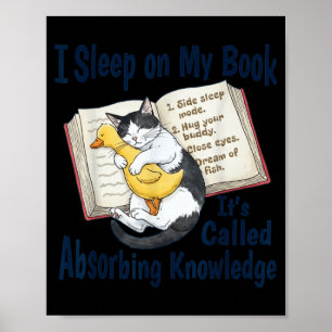 Affiche Dormir sur un livre intitulé absorber les connaiss