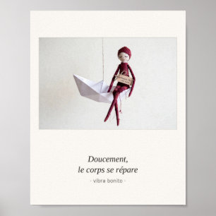 Affiche Doucement, le corps se répare — Série Papier
