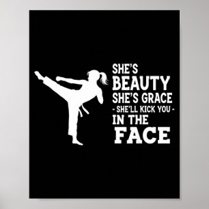 Affiche Drôle de karaté taekwondo beauté grâce coup de pie