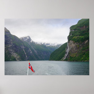 affiche du fjord de Geiranger avec le drapeau norv
