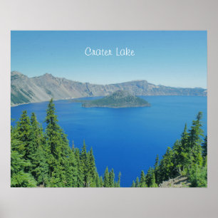 Affiche Eau bleue et arbres alpins à Crater Lake Photo
