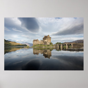 Affiche Eilean Donan Castle avec réflexion en Ecosse