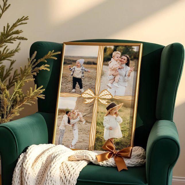 Affiche Elegant Bow & Ribbon Present Family Photo Collage (Elegant Golden Bow & Ribbon Present Family Photo Collage Poster)