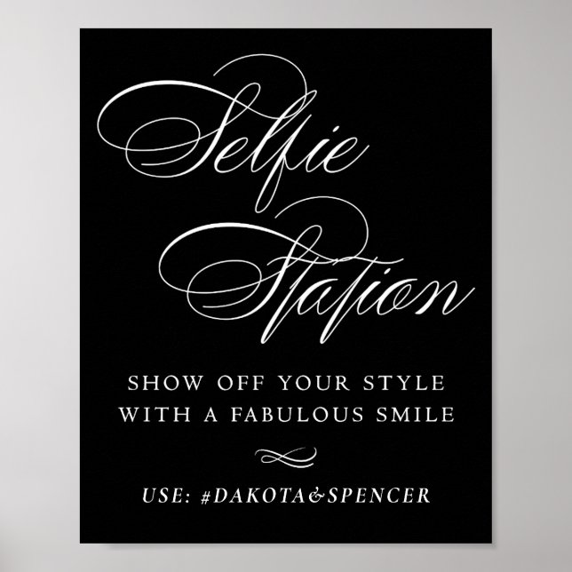 Affiche Élégant Selfie Station White Script Smile Hashtag (Devant)