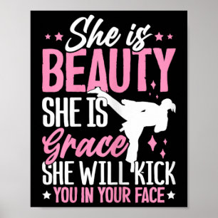 Affiche Elle Est Beauté Elle Est Grâce Elle Va Te Te Tuer 