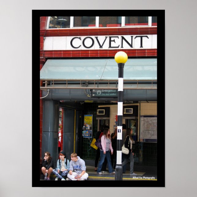 Affiche En attente à Covent (Devant)