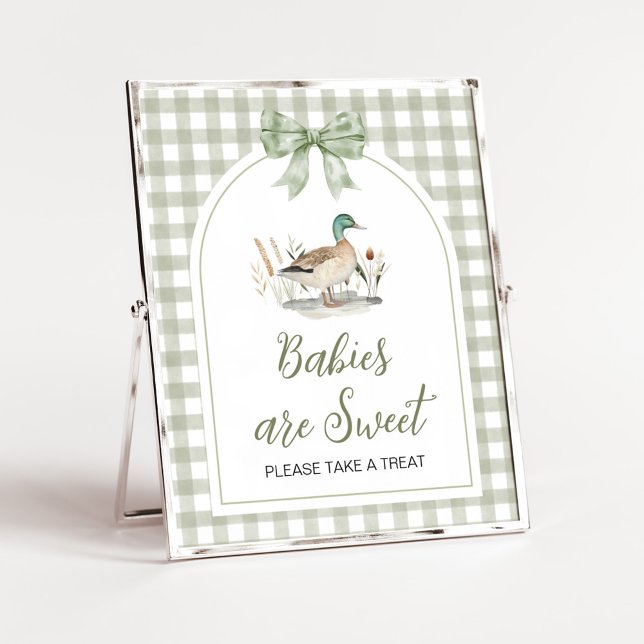 Affiche en vichy Mallard Duck Baby Baby sont doux signe (Sage Green Gingham Mallard Duck Hunting Country Baby Shower Sign)