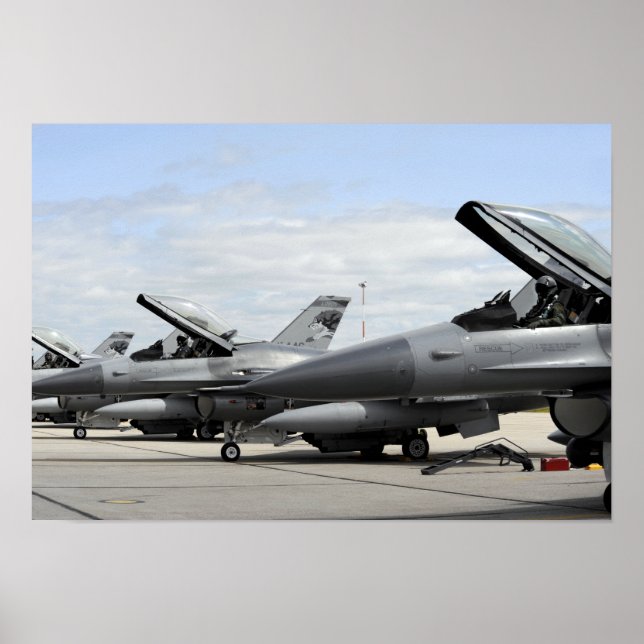 Affiche F-16 Fighting Falcons attend le lancement (Devant)
