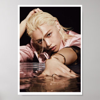 Affiche Felix x W Korea