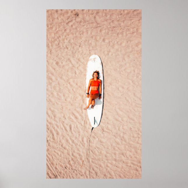 Affiche Femme allongée sur la planche (Devant)