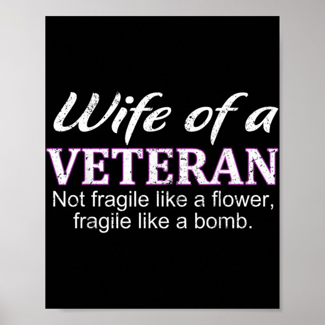 Affiche Femme D'Un Vétérinaire Pas Fragile Comme Une Fleur (Devant)