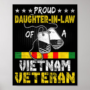 Affiche Fier Fille En Droit D'Un Vétérinaire Pères Du Viet