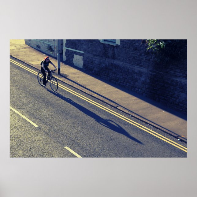 Affiche Fille sur un vélo (effet de transbordement) (Devant)