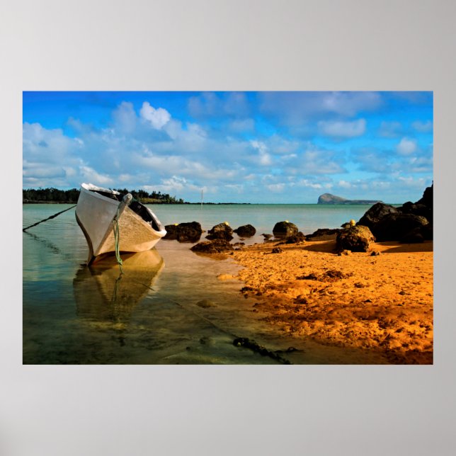 Affiche Fishing Boat On Mauritian Beach (Devant)