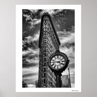 Affiche Flatiron Building et horloge en noir et blanc
