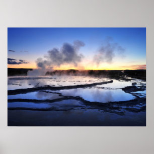 Affiche Fumée de geyser au coucher du soleil